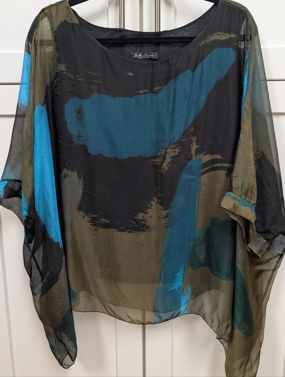 Bella Amore Silk Abstract Top